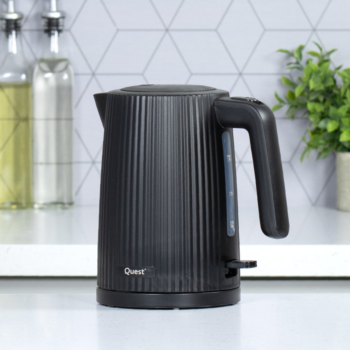 1.5L Kettle and Toaster Set - Black Grooved Design