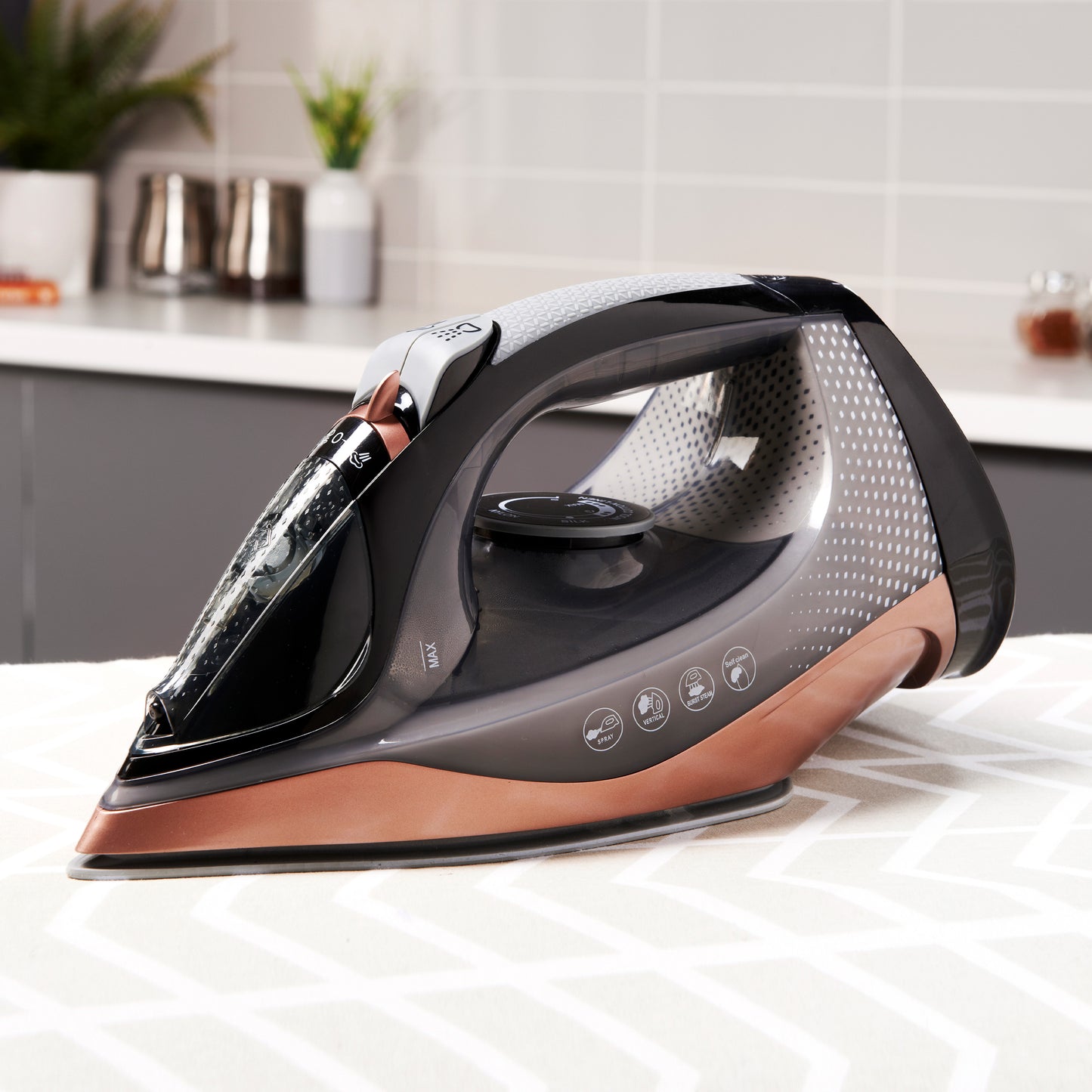 Cordless Steam Iron