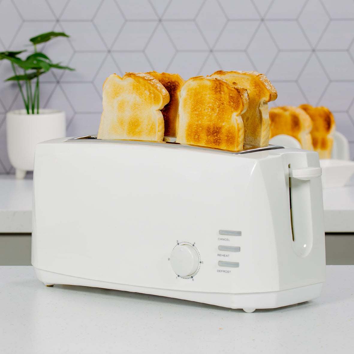 4 Slice Toaster - White