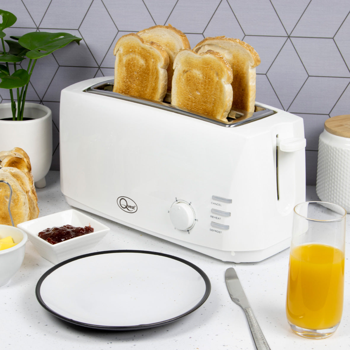 4 Slice Toaster - White