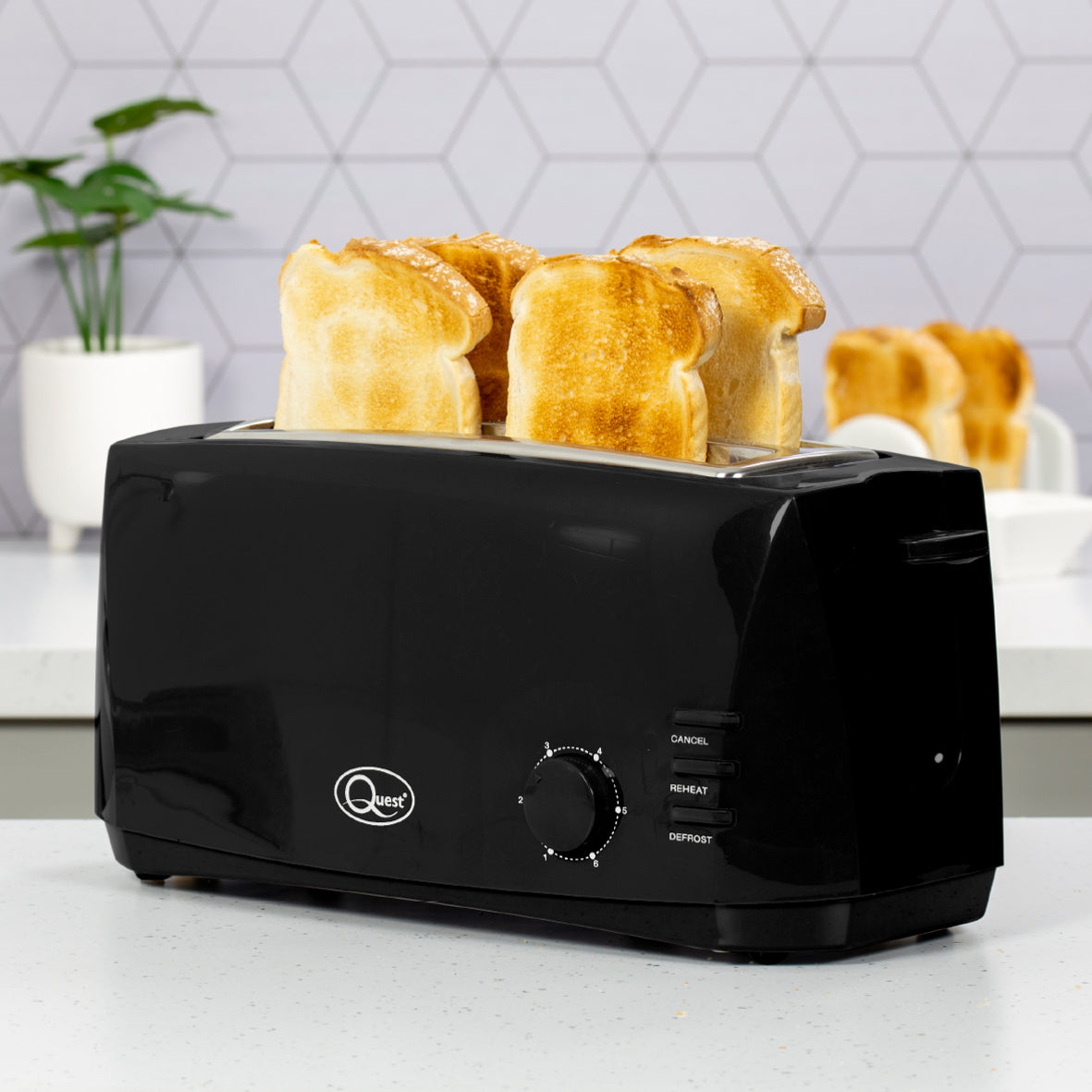 4 Slice Toaster - Black