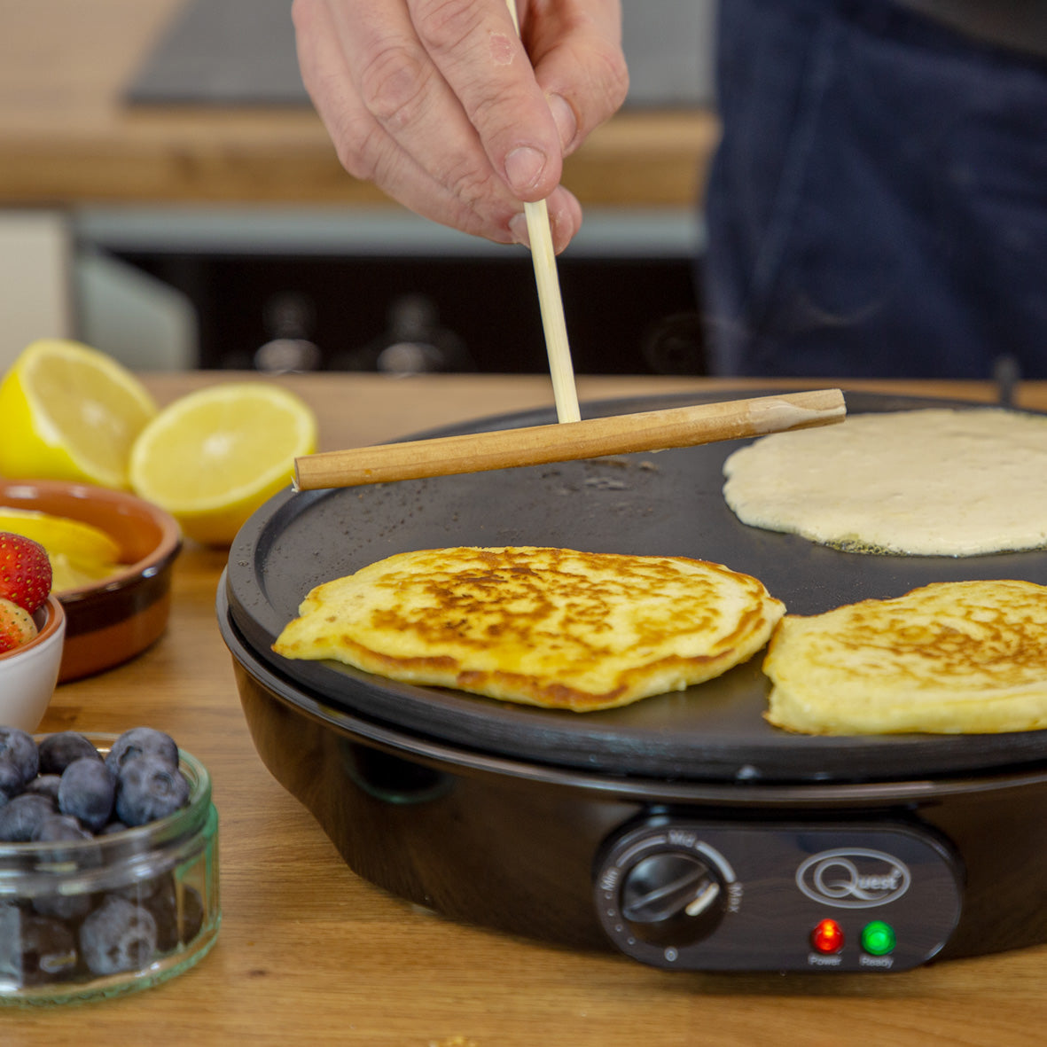 Pancake and Crepe Maker